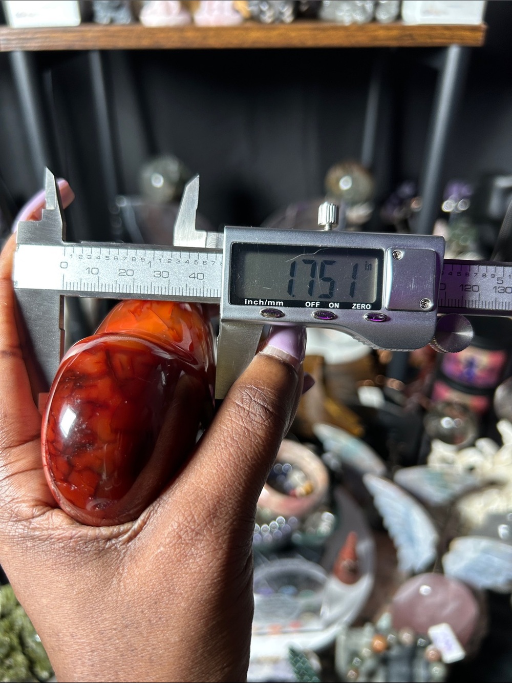 Polished Carnelian Agate Heart Gemstone Sculpture on Metal Stand - PRICE FIRM - Picture 7 of 7
